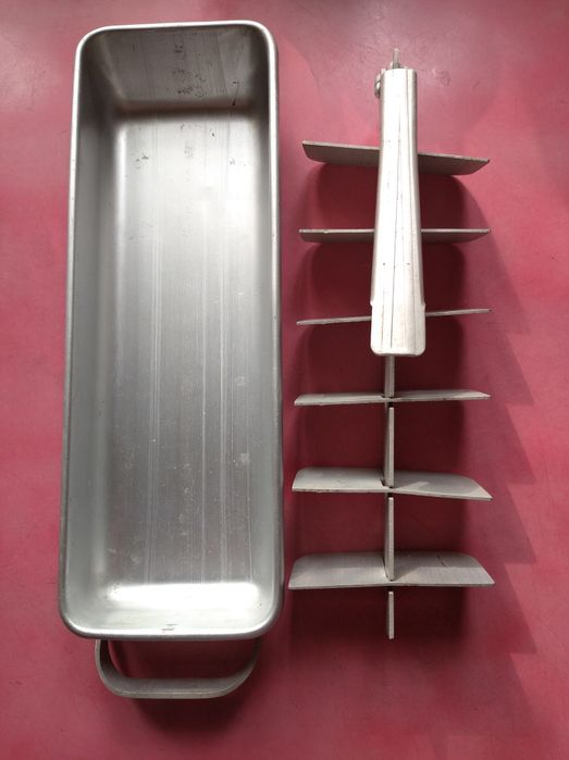 Ёмкость для заморозки льда.(Кубики льда)