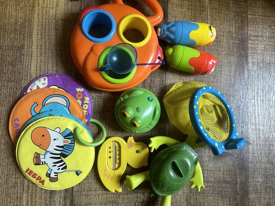 Детские игрушки для ванны
