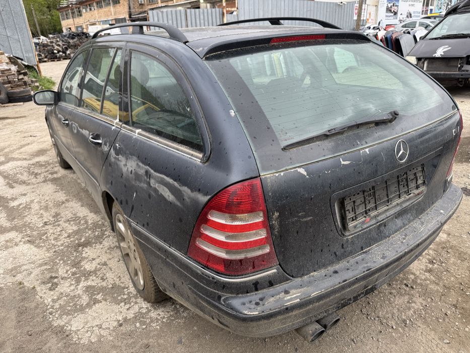 Mercedes C220 w203 Combi 150hp 2006г На Части
