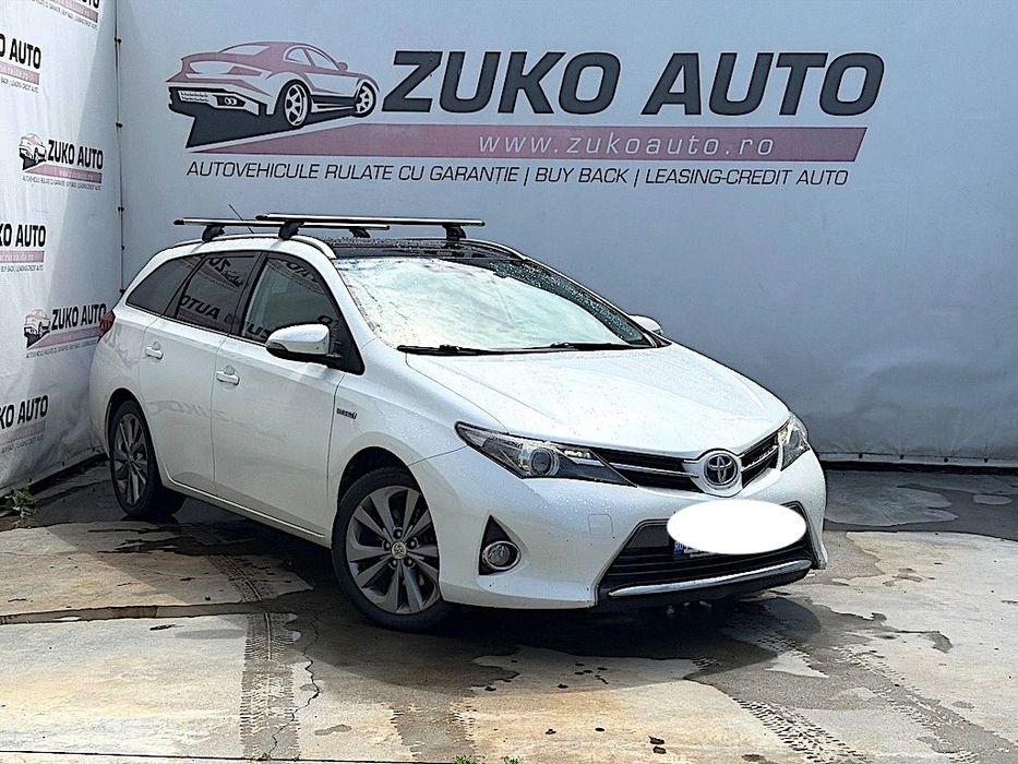 Toyota Auris Baterie schimbata , in garantie , Nu a facut Uber ! Trapa , piele