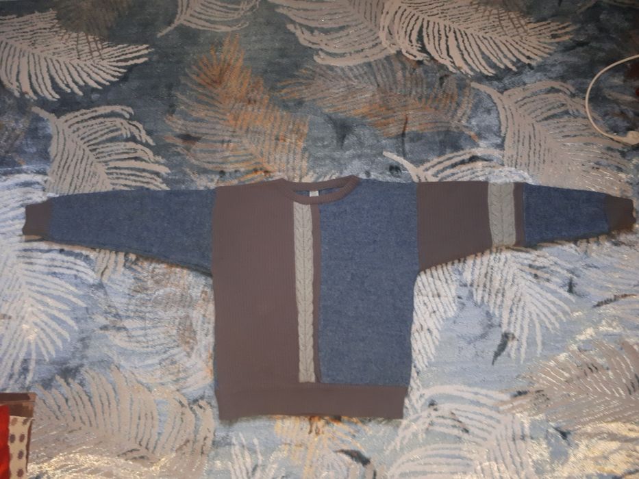 Шерстяная ковта р-р 48.-52. В хорошем состоянии. Мужская.