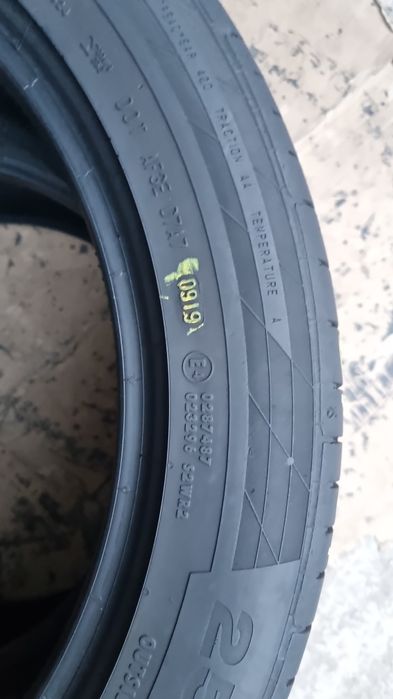 2 Anvelope Vară Continental 255 45 R19 Stare Impecabilă.
