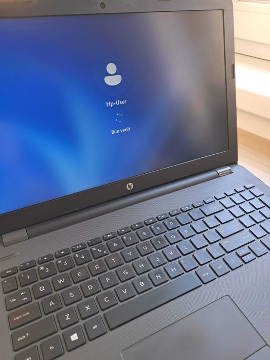 Laptop HP 250 G6 - Intel® Core™ i5-7200U cu Intel HD Graphics 620, 4GB RAM DDR4, 250GB HDD, 15.6", Win 11 Pro Licenta