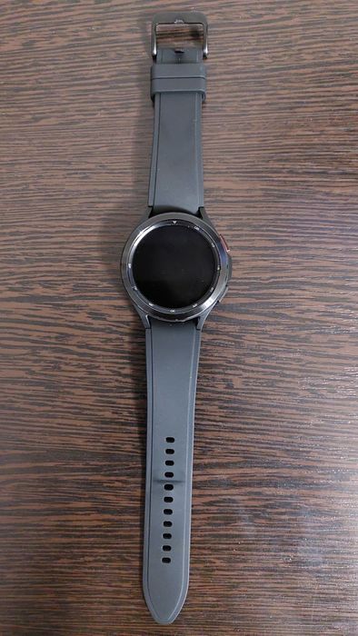 Продаю смарт часы самсунг