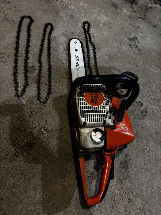 Stihl ms250 + 4 вериги