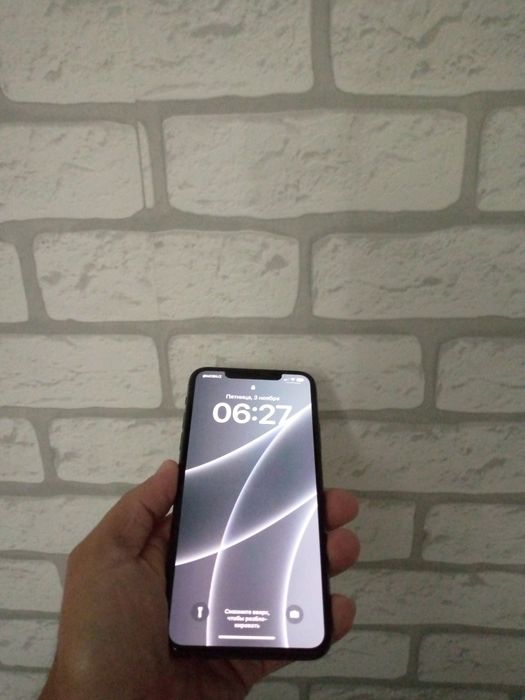 Продам айфон 11 про Макс 256 память