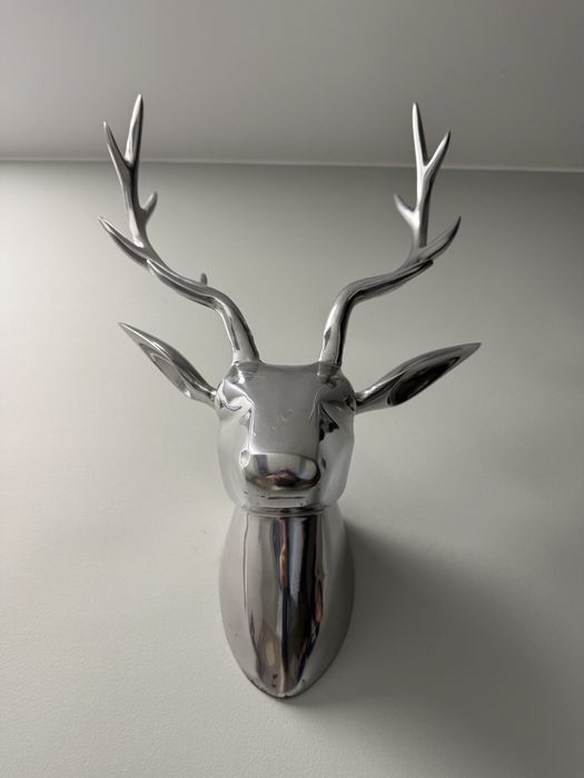 Скулптура на елен / 80-те