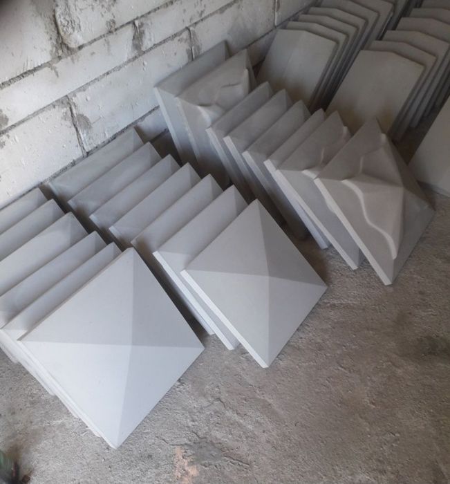 Capace si coame gard