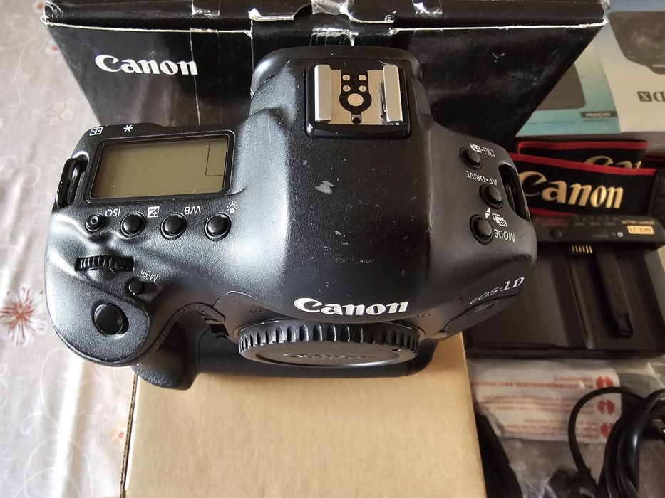 Canon 1dx Full Box