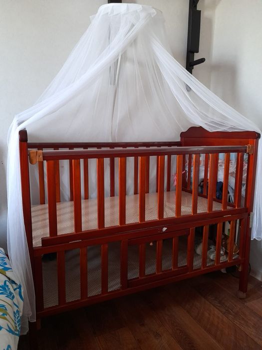 Продаётся Детский кровать