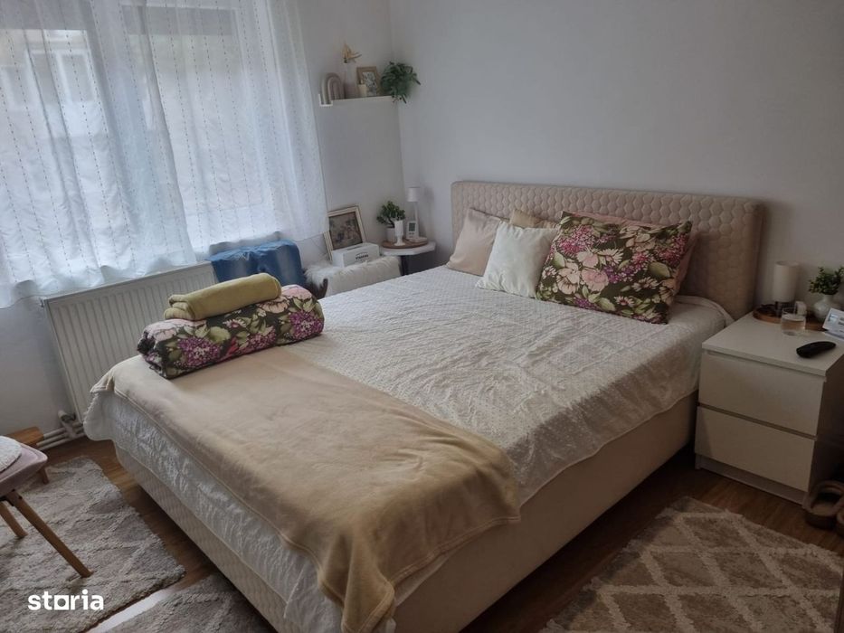 Apartament 2 camere decomandat,Deva-piața centrală