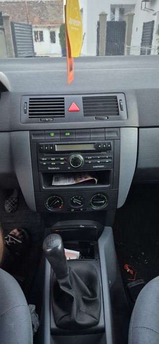 SKODA Fabia 2003 — imagine 5
