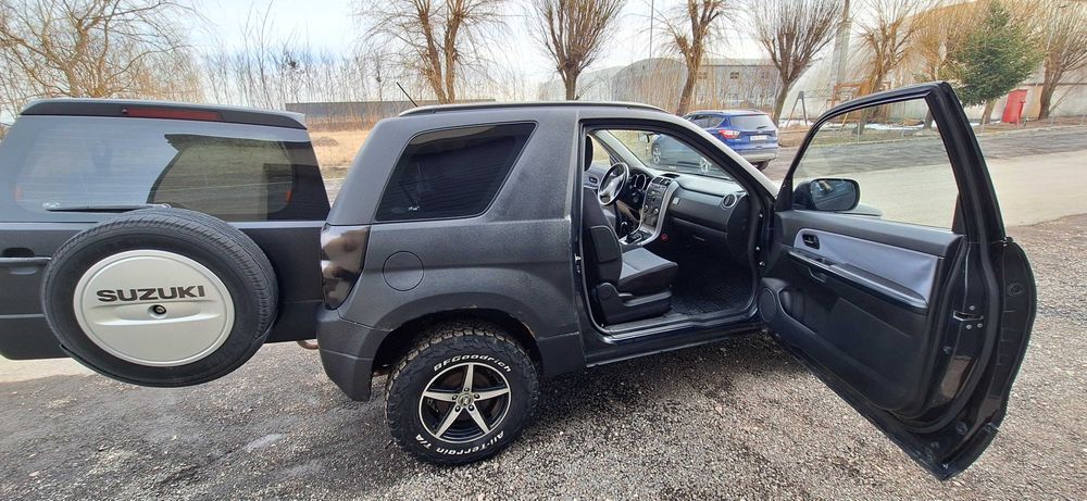 Suzuki Grand Vitara schimb Mazda mx30 sau bateriii fotovoltaice