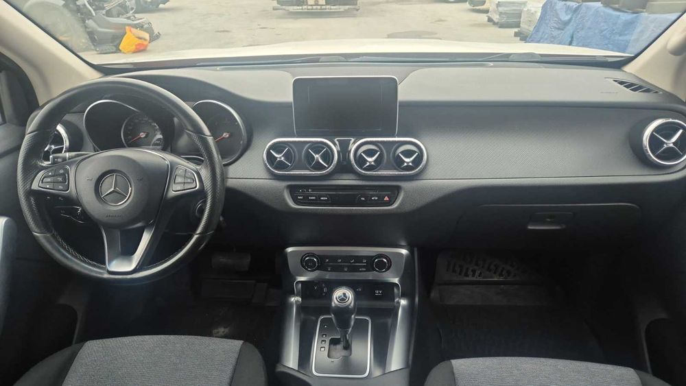 Mercedes-Benz X-Klasse 250d 4Matic-360КАМЕРА