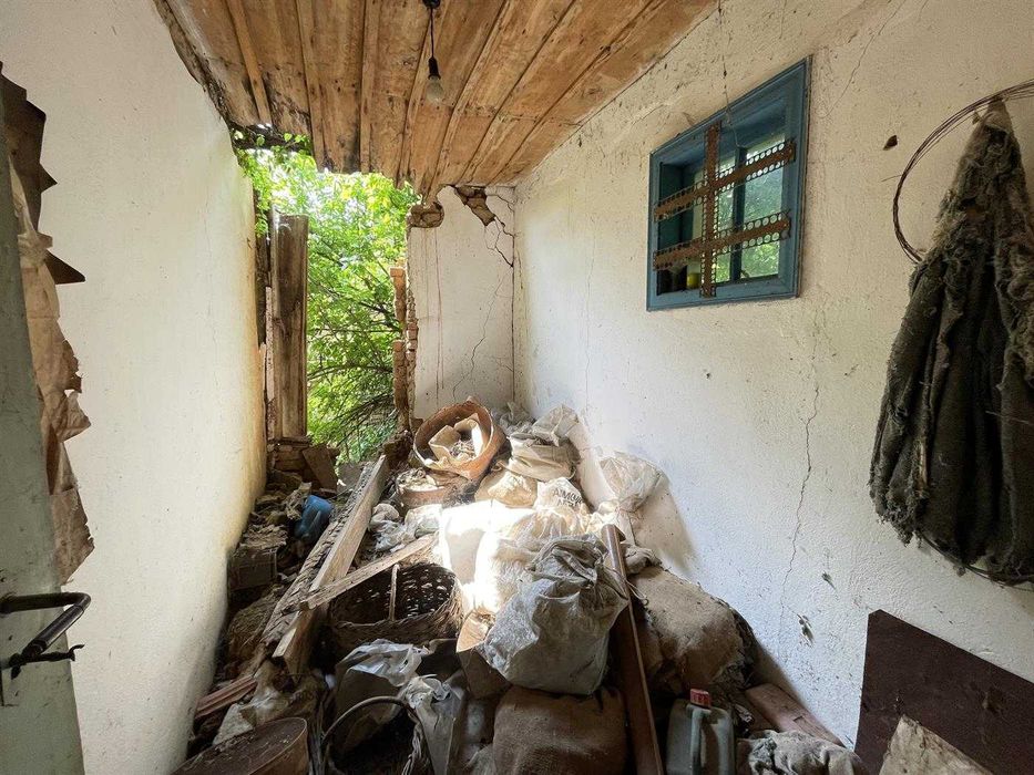 Продава се къща -с. Дамяново