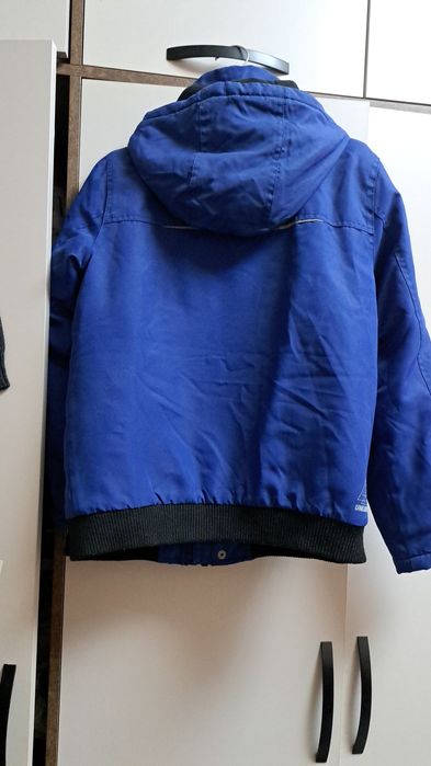 Куртка на мальчика до 12 лет.