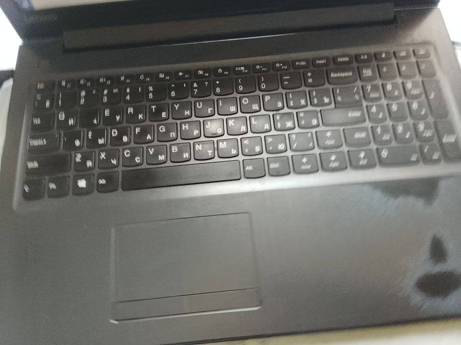 Продаётся ноутбук Lenovo 43000