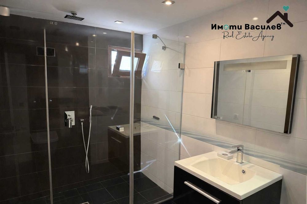 Дава се под наем Тристаен апартамент в София, Център - 85 кв.м за 797.64 € - Снимка #7