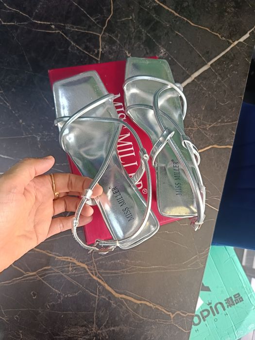 Продам женские басоножки