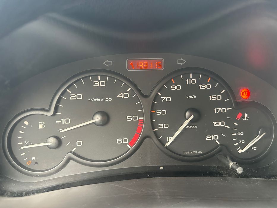Masina peugeot motor 1.9 disel