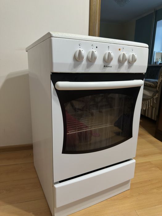 Электроплита Hansa.