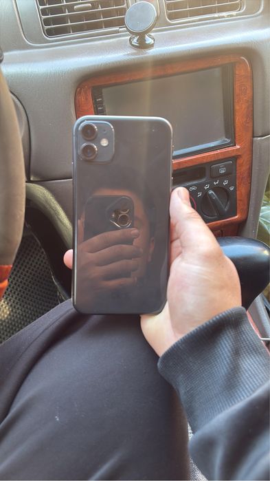 Айфон 11 (гб128)