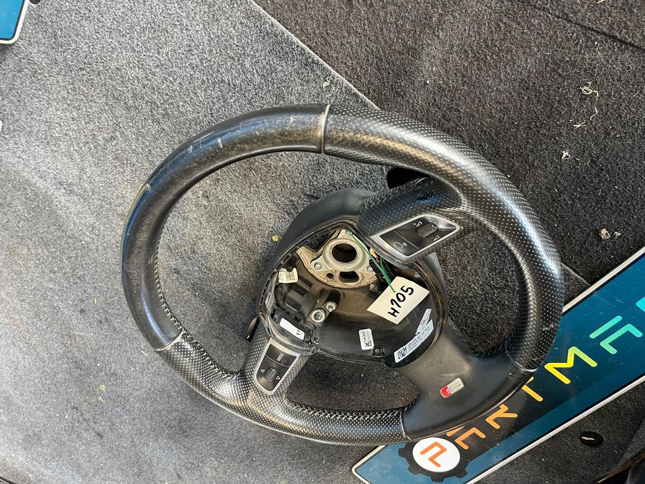 Оригинален волан за Ауди Audi 8P0419091 A3 Q5 F1пера ном 105