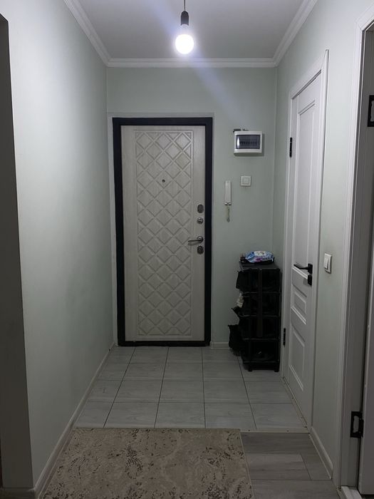 Бостандық ауданында 4 бөлмелі пәтер сатылады