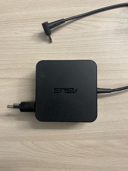 Ноутбук asus i5-7200U mx920