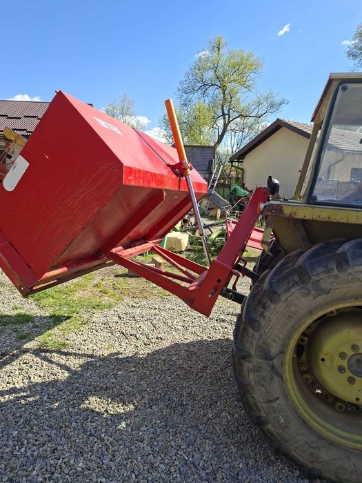 CUPApentru Tractor basculabil Hidraullica