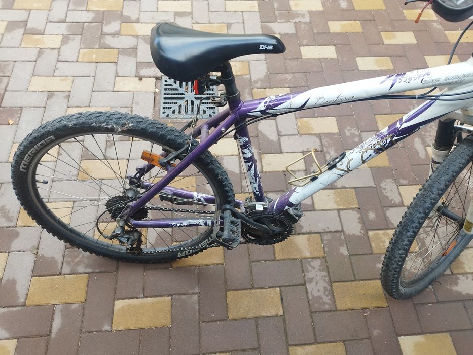 Bicicleta scott pe roti pe 26