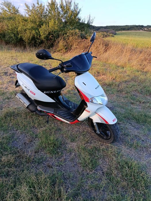 Скутер дерби 50cc.