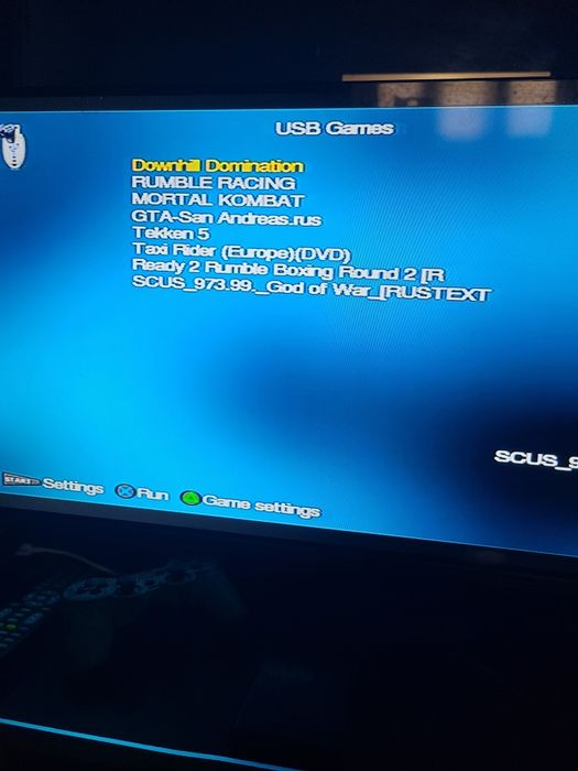 Ps2 playstation 2 sotiladi