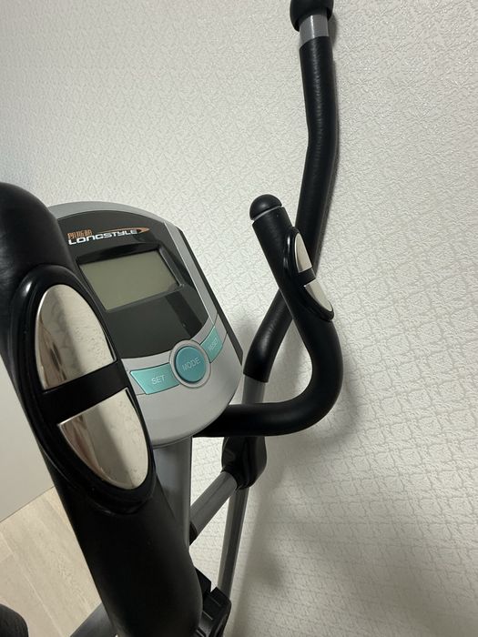 Продам тренажер эллипс