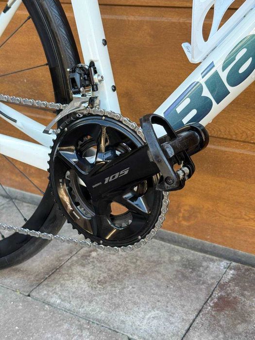 Bianchi Sprint Carbon – карбон, размер S/M, състояние 10/10, Shimano 105