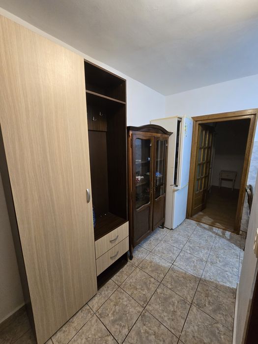 Garsoniera de închiriat republicii
