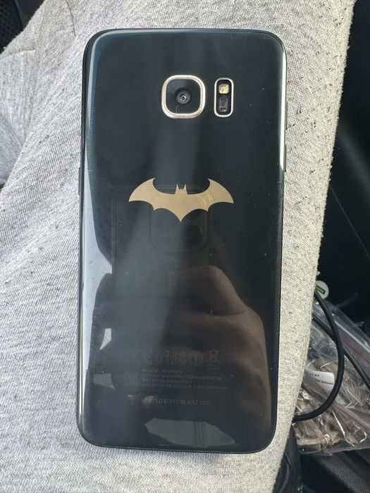 Samsung Galaxy S7 Edge Injustice Edition (Batman)