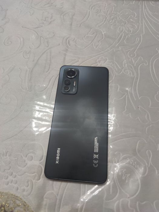 xiaomi 12 lite holati yaxshi