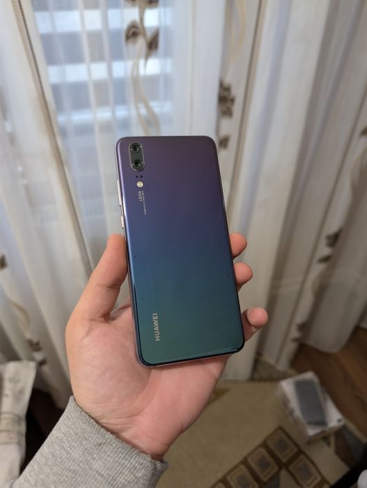 Huawei P20 simplu 128GB impecabil Garantie !