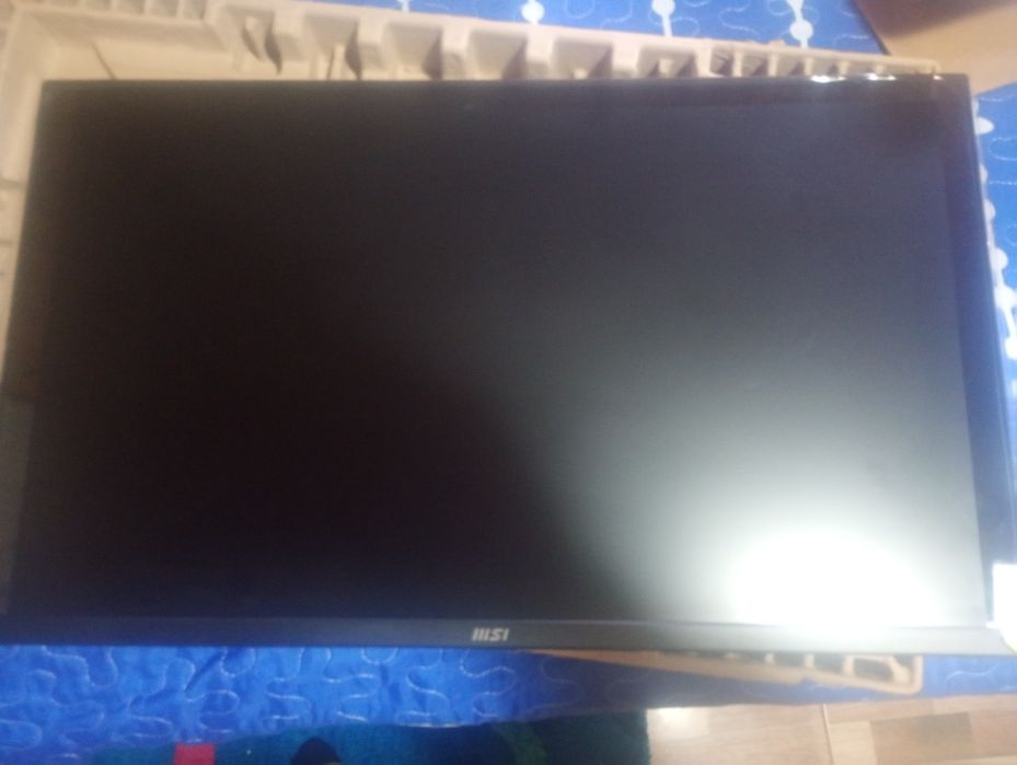 Monitoare calculator