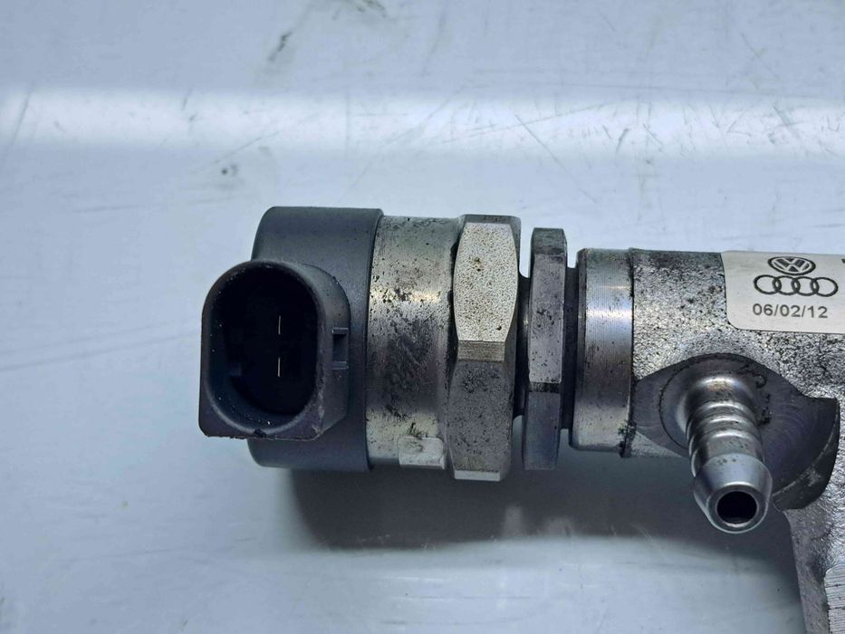 Rampa injectoare  Volkswagen Caddy 4 [Fabr 2011-2014] 03L130089P 2.0 T