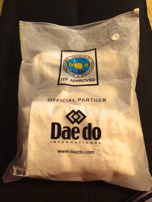 Детски добог кимоно таекуондо.ITF Taekwon-do 110 см