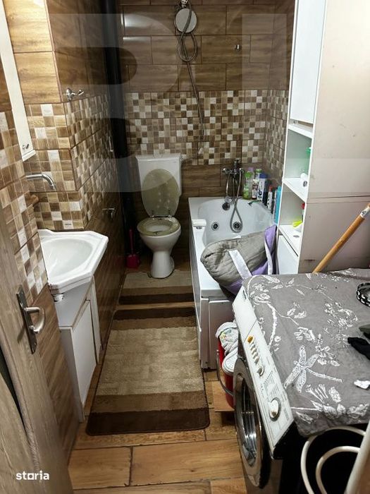 Casa la poalele Cetatii– 6 camere, panoramica, ideala locuinta sau