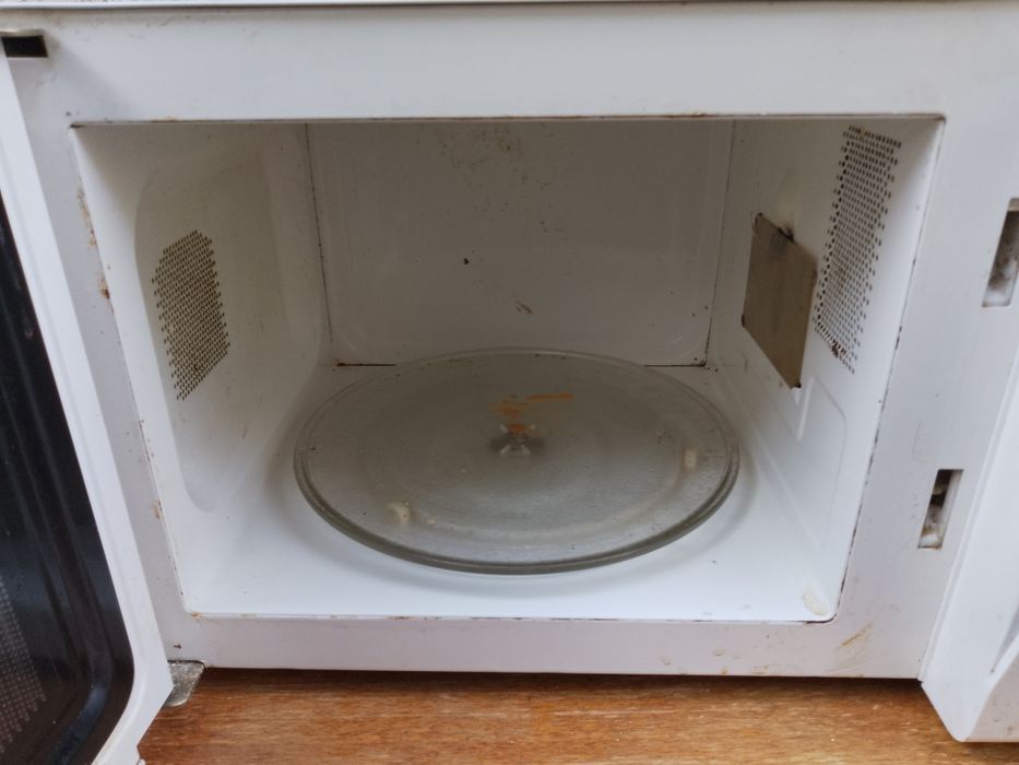 Професионална фурна, запазена, фритюрник, Микровълнова  20 лева и друг