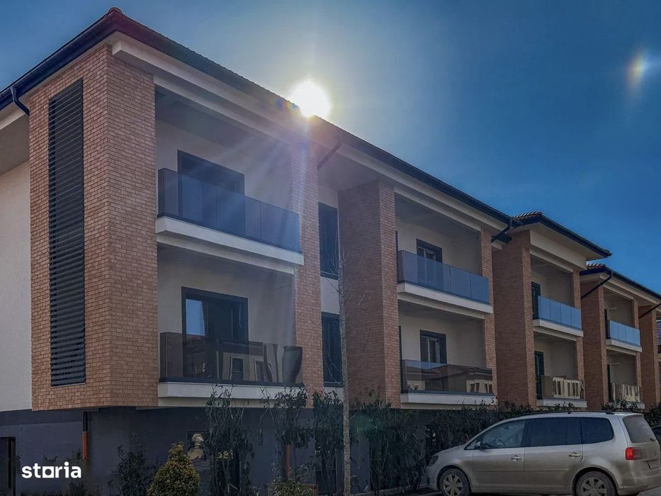 Casă individuală smart-ESQ Village 3-model nou 145mpU-4 băi-2 balcoane