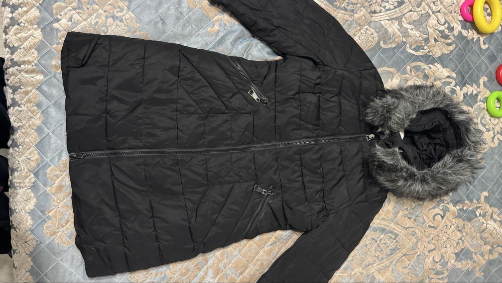 Куртки по 2500тг