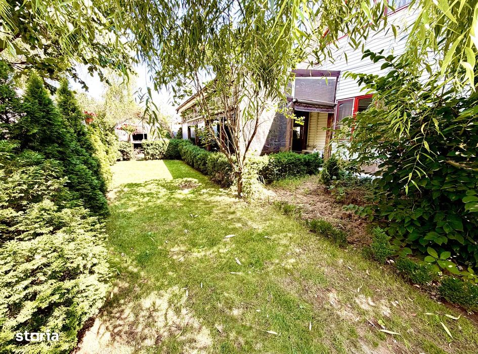 Imobil pretabil locuinta si afacere. Pozitie stradala.