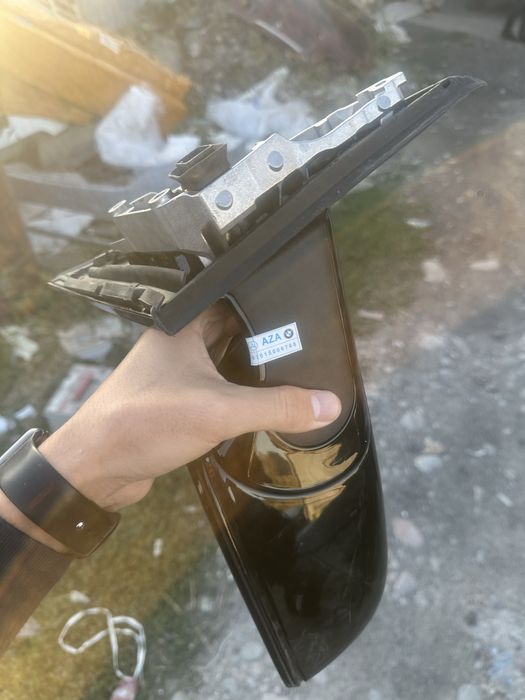 Водительское зеркало BMW G30