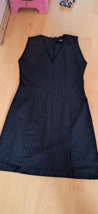 Rochie neagra office