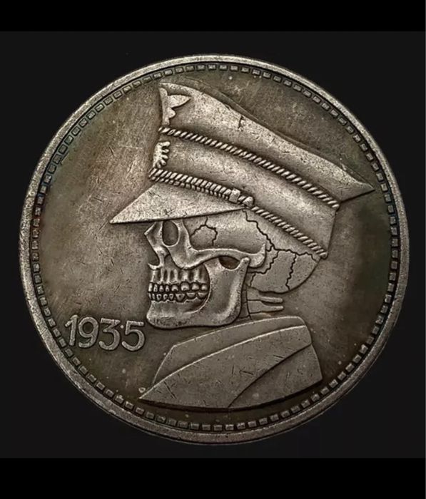 Забавни монети. Страхотен подарък.